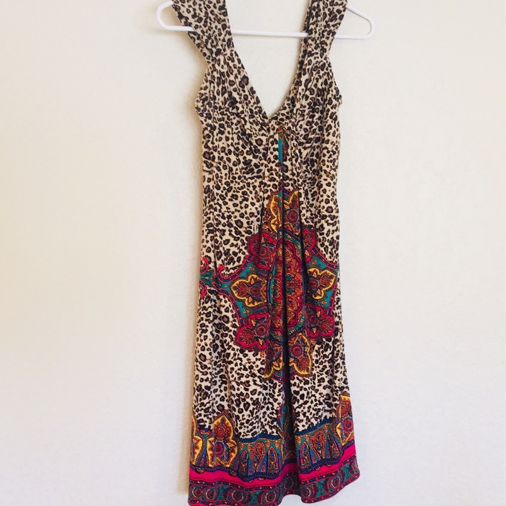 Beautiful  & fun print dress🖤